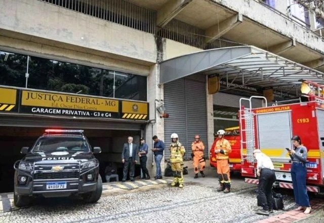 Elevador da Justiça Federal cai do 17º andar e mata técnico em Minas Gerais