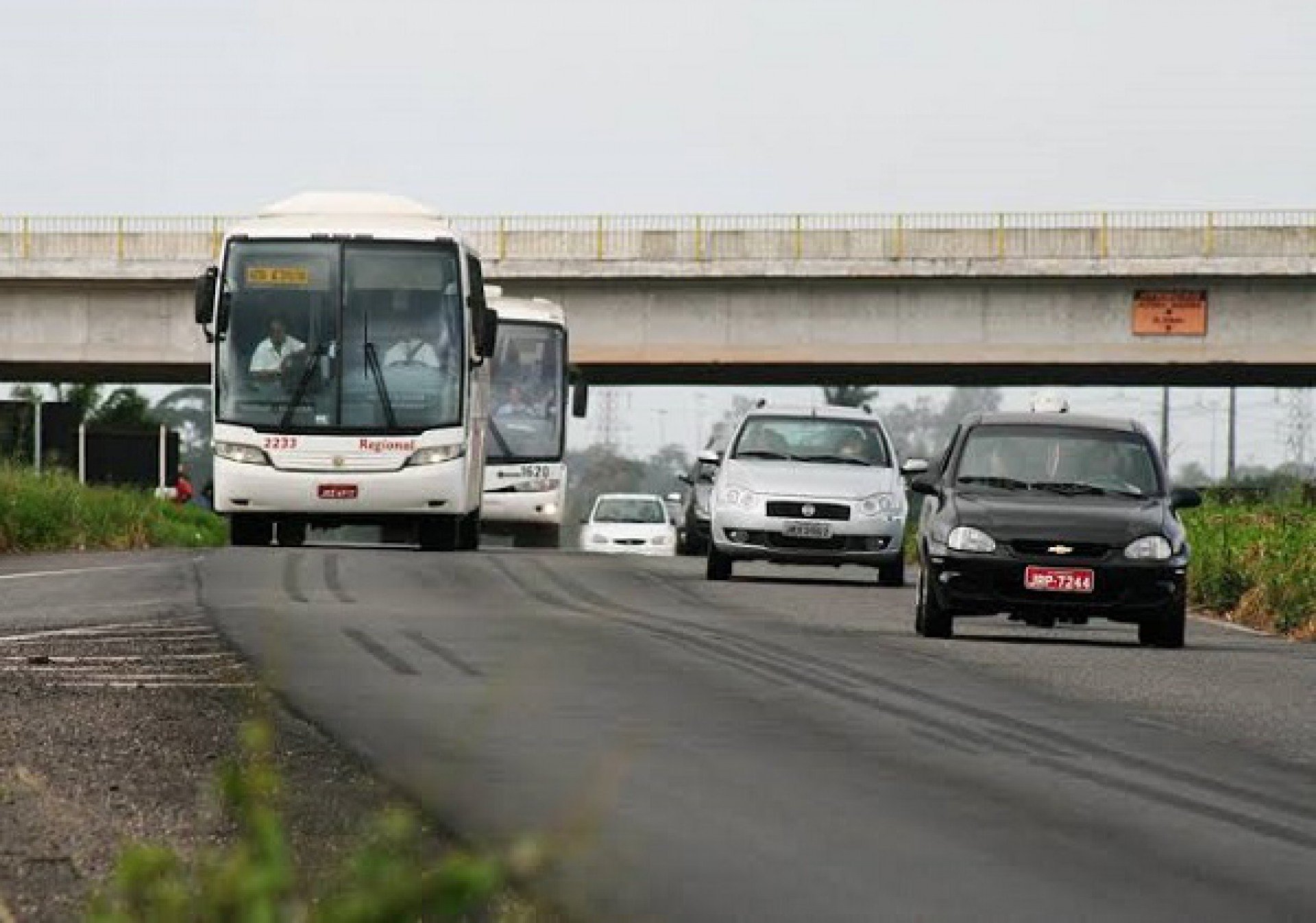 Governo da Bahia e MP firmam acordo para regularizar transporte intermunicipal