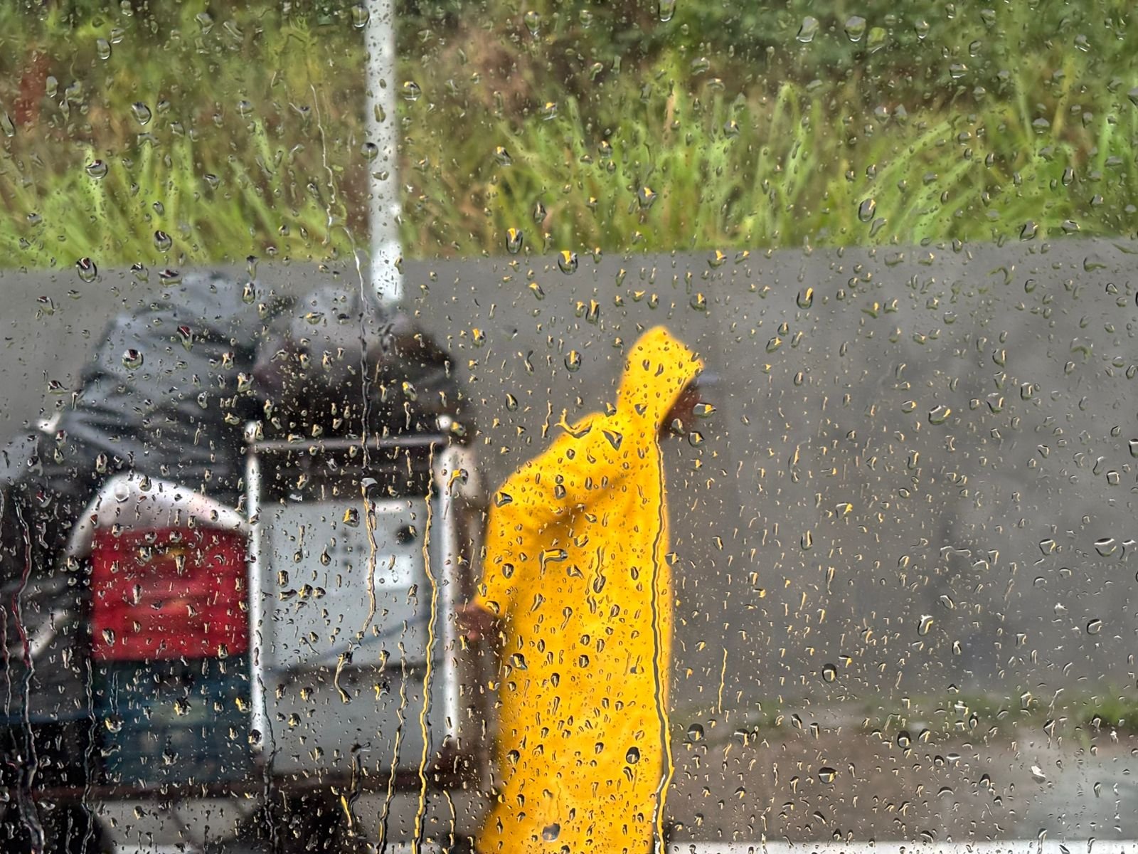 Chuvas e tempo instavél devem continuar em Salvador nesta semana