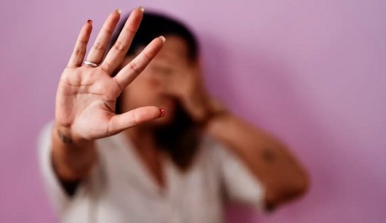 Ministério das Mulheres lança guia sobre prevenção a feminicídios