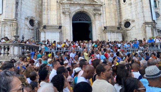 Conceição da Praia: festa religiosa mais antiga do país reúne centenas de fiéis no Comércio