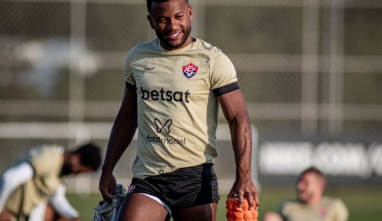 Luan volta ao São Paulo depois de um período de empréstimo ao Vitória.