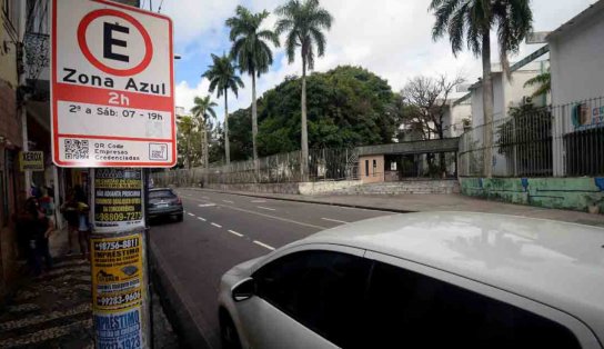 Criança e homem são baleados em tentativa de assalto na Avenida Joana Angélica