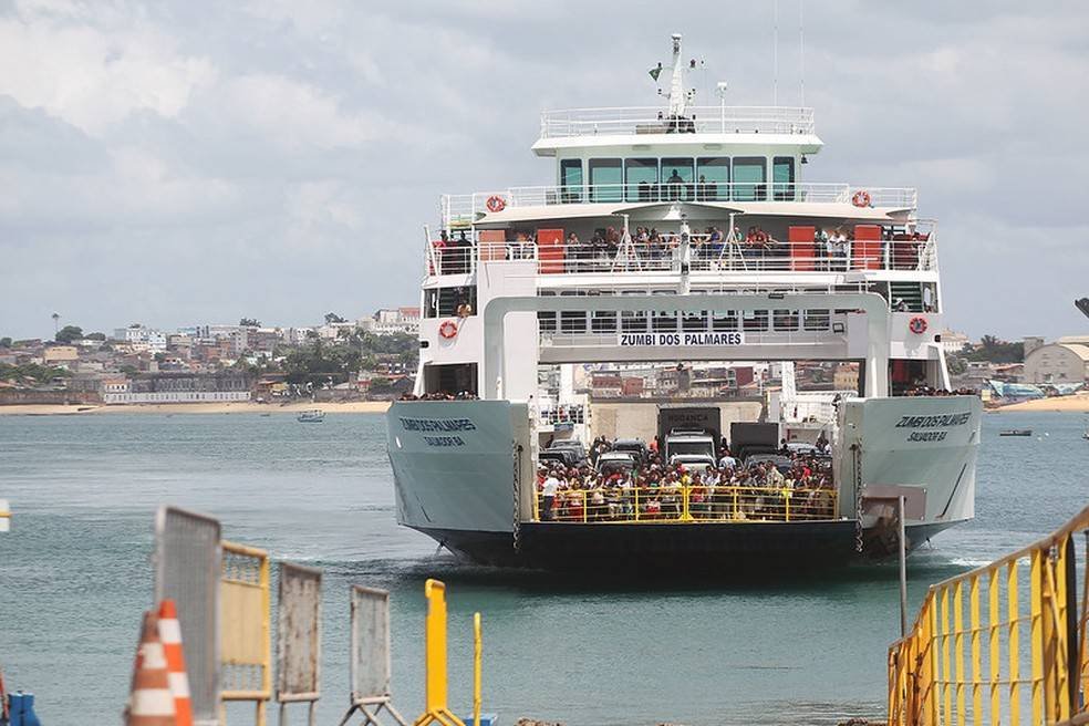 Ferry-Boat amplia oferta de vagas extras de hora marcada para período de festas