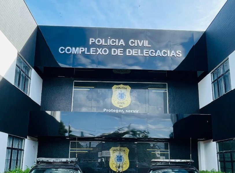 Detento em saída temporária é preso após ameaçar e destruir casa da família