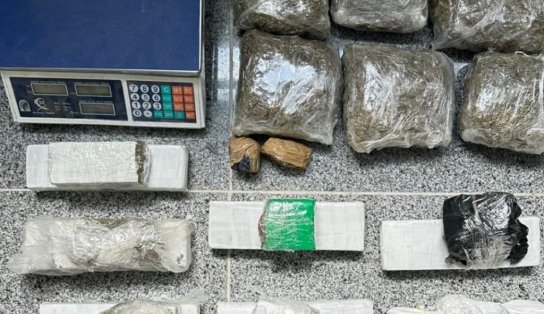 Policiais militares apreendem mais de 13 kg de drogas em Feira de Santana