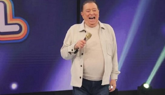 Raul Gil se despede do SBT após 14 anos de sucesso nas tardes de sábado