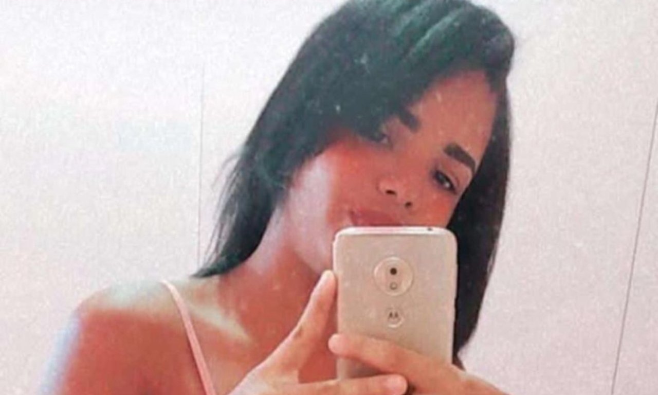 Jovem morre estrangulada com carregador de celular em Lauro de Freitas