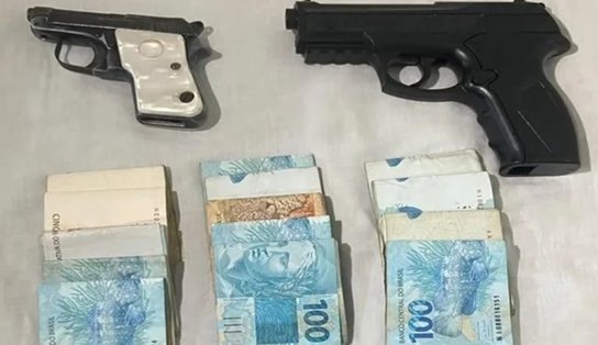 Homem é preso com arma e dinheiro roubado após denúncia de sequestro na Bahia 