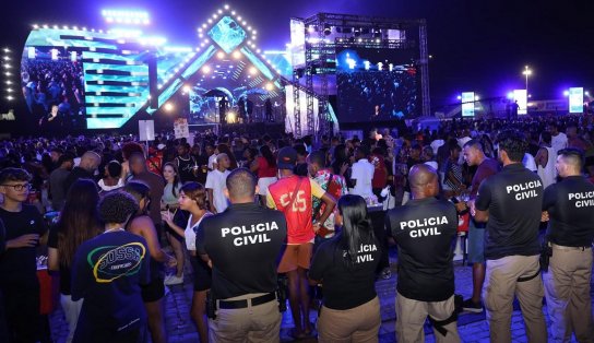 Mulher de 41 anos com mandado em aberto é presa no Festival Virada Salvador