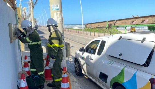 Coelba remove mais de 6 mil ligações irregulares para o Réveillon na Bahia 