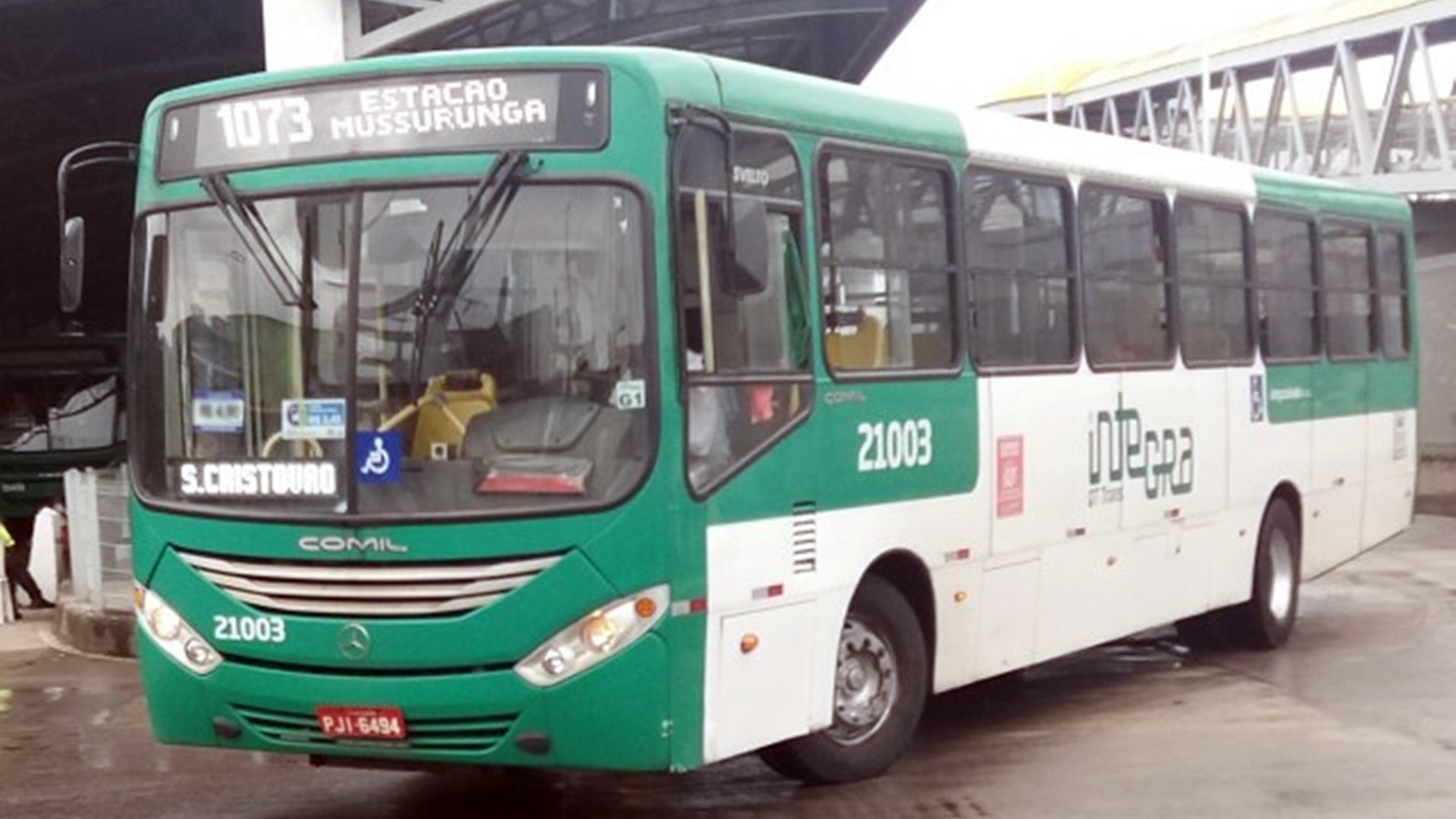 Passagem de ônibus em Salvador salta para R$ 5,60, a 4ª maior do Brasil