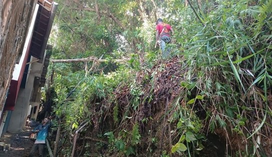 Inmet emite alerta laranja de chuvas intensas e ventos com até 100 km/h na Bahia