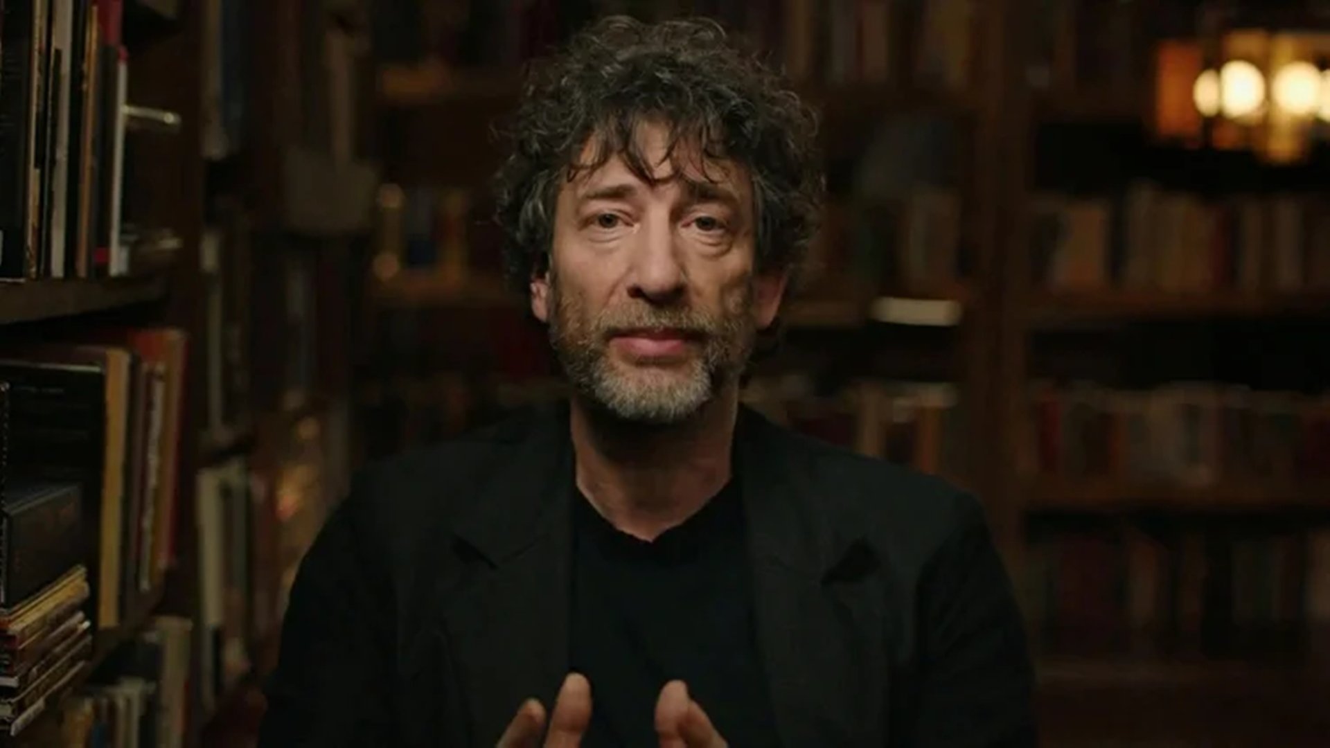 Neil Gaiman, autor de 'Coraline' e 'Stardust', é denunciado por abuso sexual