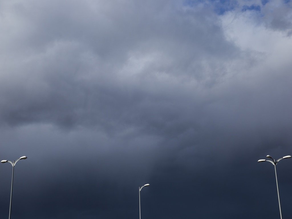 Previsão do tempo para a Bahia indica chuva e céu nublado nos próximos dias