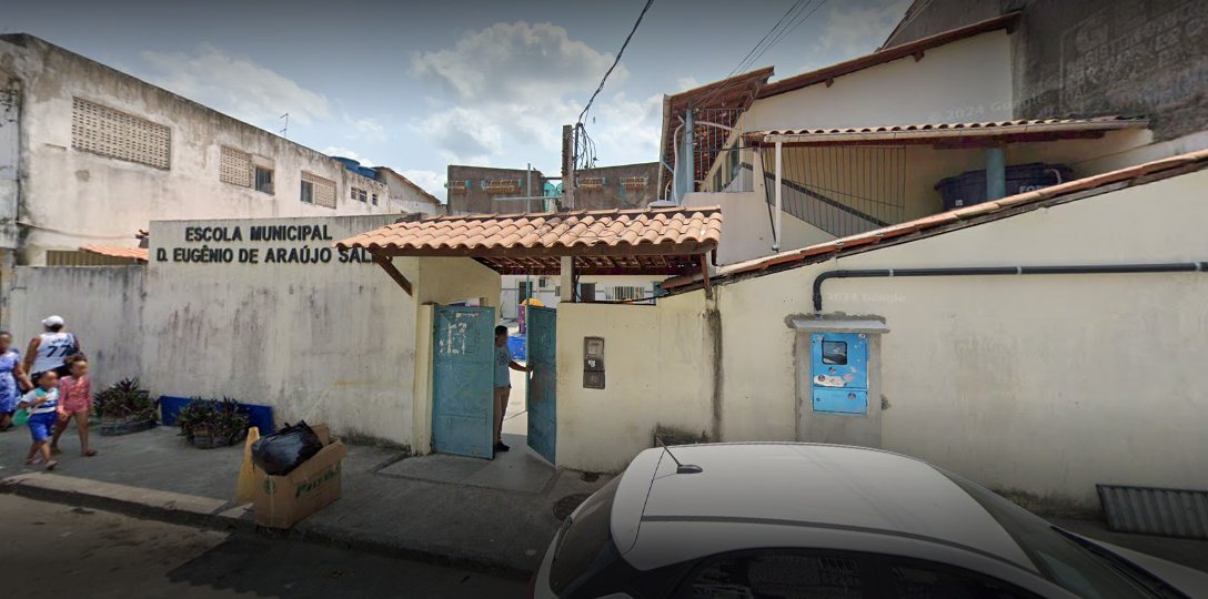 Escola em Periperi, em Salvador, é arrombada por criminosos