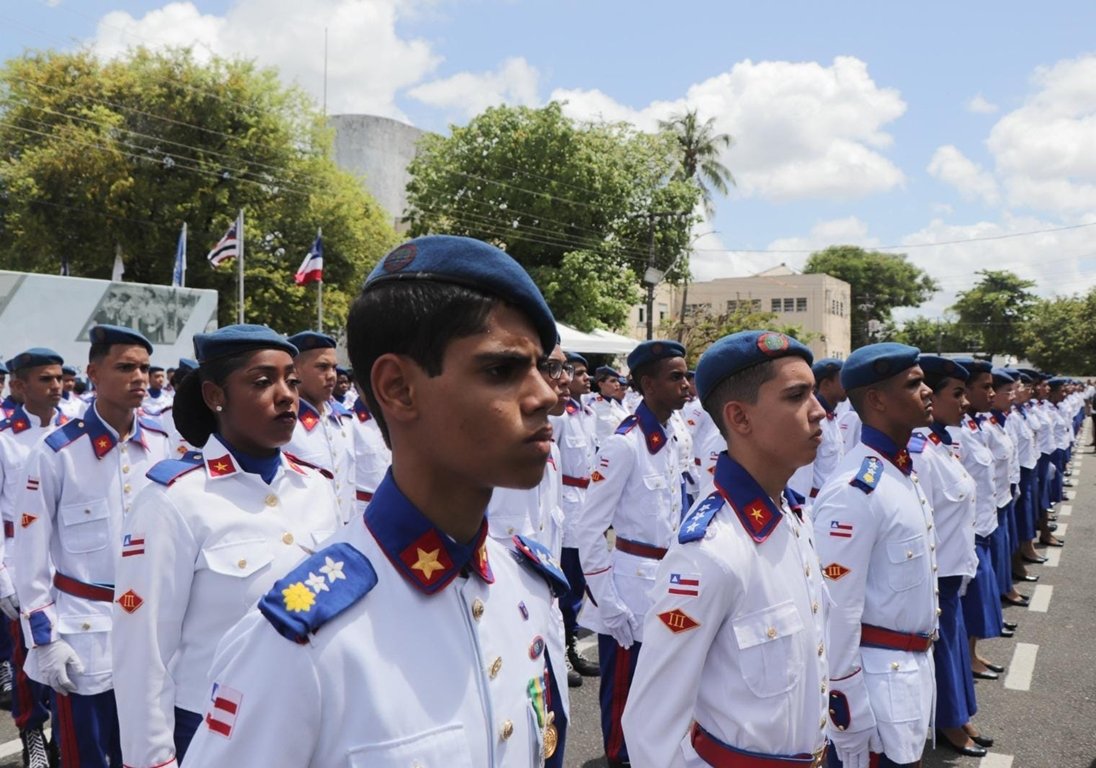 Sorteio de vagas para Colégios da Polícia Militar na Bahia ocorre nesta sexta