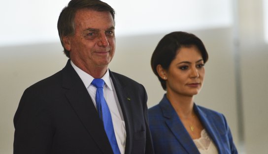'Eles têm medinho do meu marido', diz Michelle Bolsonaro sobre decisão do STF