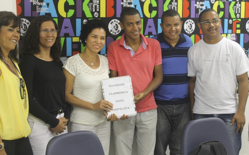 Grupo Transcendental leva música afrobarroca para cidades do Recôncavo