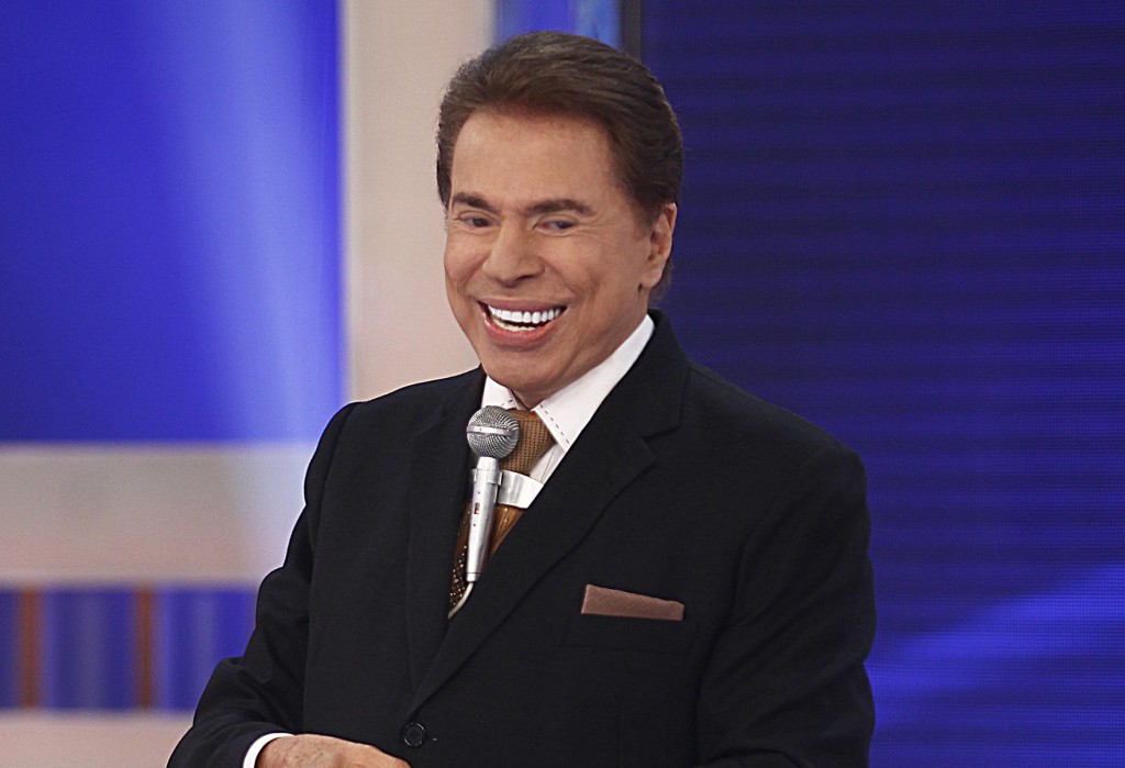 Silvio Santos se diverte no irreverente ?Jogo dos Pontinhos? deste domingo