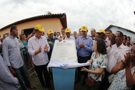 Rui Costa entrega 417 casas do projeto Minha Casa, Minha Vida