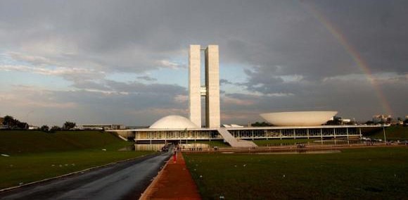 Partidos indicam hoje representantes na comissão que vai analisar impeachment