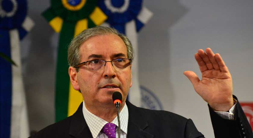 OAB defende afastamento de Cunha da presidência da Câmara