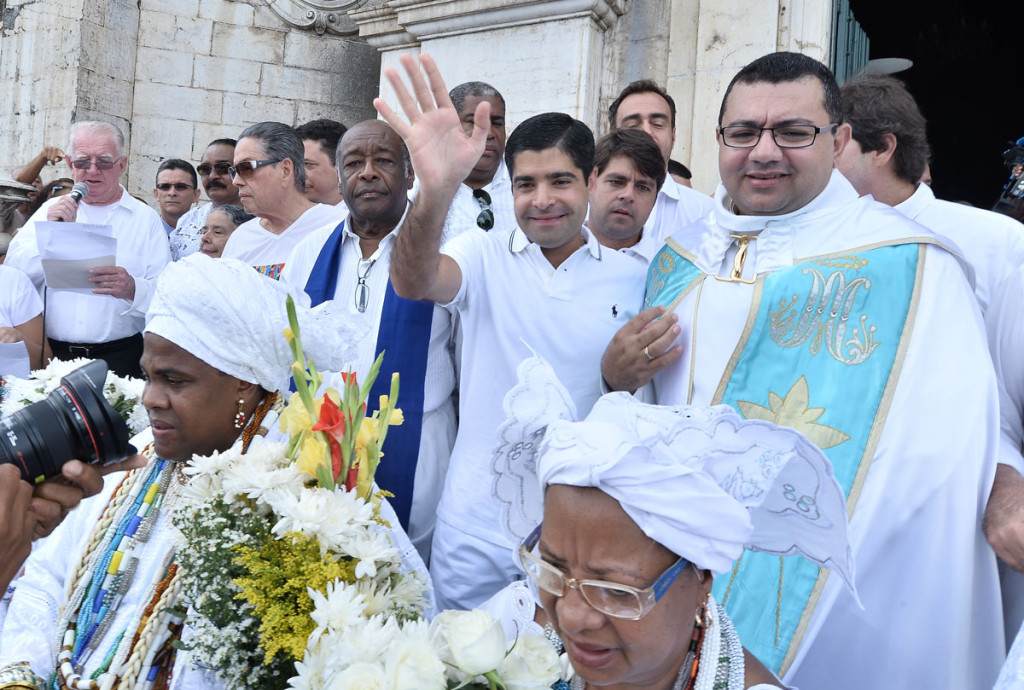 Prefeito ACM Neto segue cortejo ao Senhor do Bonfim