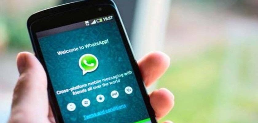 Operadoras lamentam bloqueio de WhatsApp e pedem debate sobre regulamentação