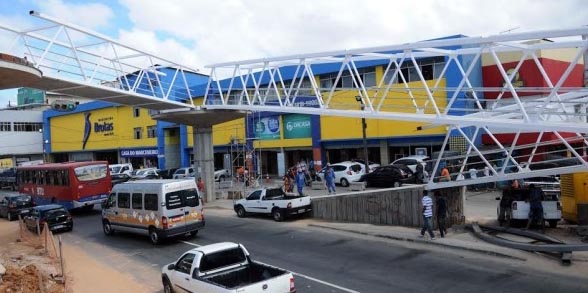 Pontos de 32 linhas de ônibus serão alteradas amanhã na região da LIP