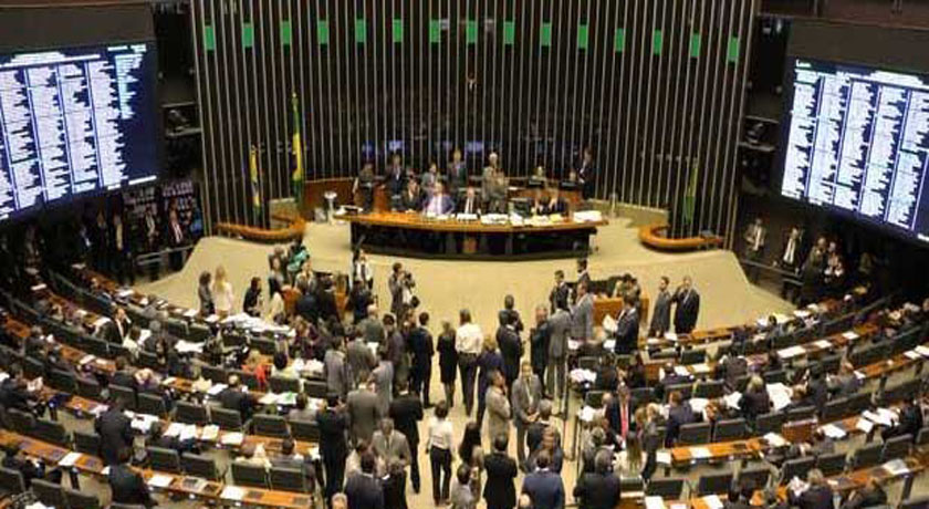 Após recesso, Congresso deverá retomar trabalho de nove CPIs