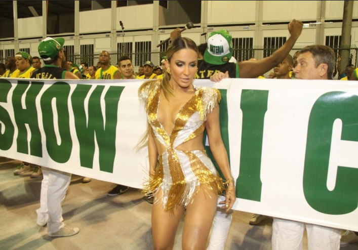 SÓ DE &#8220;TAPA-SEXO&#8221;!: É dessa forma que Claudia Leitte quer participar do Carnaval do Rio