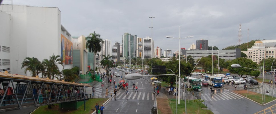 LATROCÍNIO NA PASSARELA: Polícia identifica suspeito de matar marinheiro a golpes de faca; Retrato-falado será divulgado terça