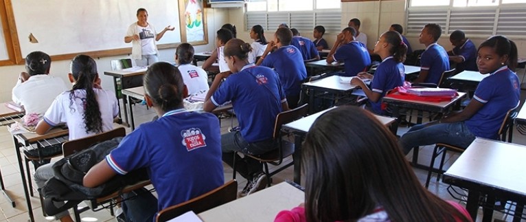 REDE ESTADUAL: Estudantes já podem realizar matrículas; Agende a de seu filho aqui!