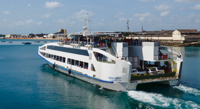 FERRY-BOAT: Tempo de espera de embarque, em Salavador, é de até três horas