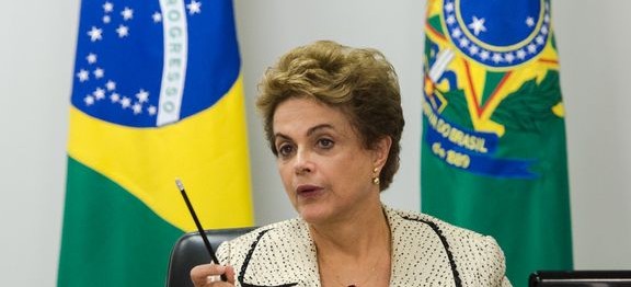 PROCESSO DE IMPEACHMENT: Dilma pede ao STF rejeição de recurso da Câmara