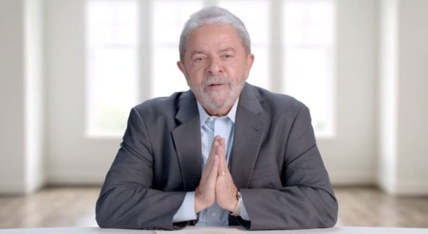 &#8216;Erramos, mas acertamos muito mais&#8217;, diz Lula em programa do PT que vai ao ar nesta terça