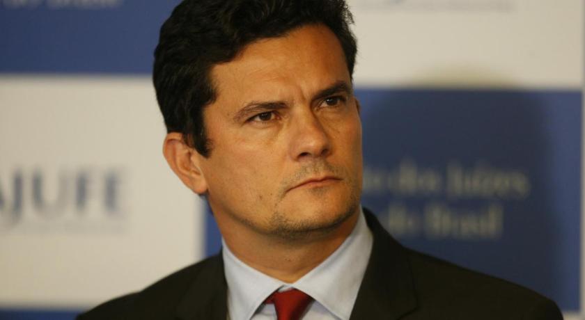 LAVA JATO: Moro defende condução coercitiva de Lula e diz ?que não significa antecipação de culpa&#8217;