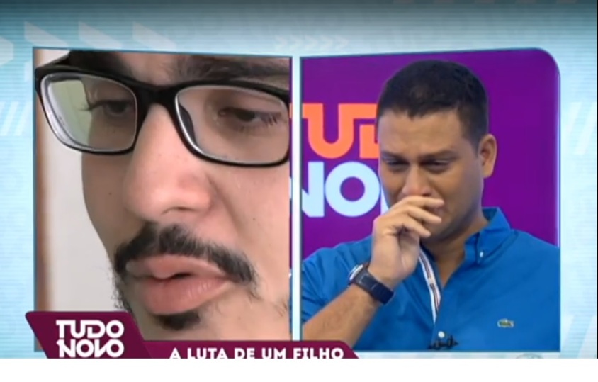 &#8216;TUDO LÁGRIMAS&#8217;: Darino se emociona durante reportagem e chora ao vivo no programa; Veja