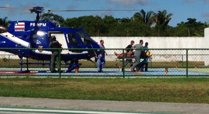 ACIDENTE AÉREO: Helicóptero cai em Jaguaripe, no interior da Bahia; Vítimas foram levadas ao Hospital do Subúrbio