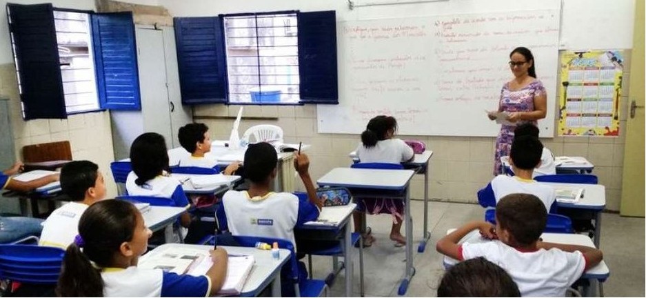 CENSO ESCOLAR: No Brasil, 3 milhões de alunos entre 4 e 17 anos estão fora da sala de aula