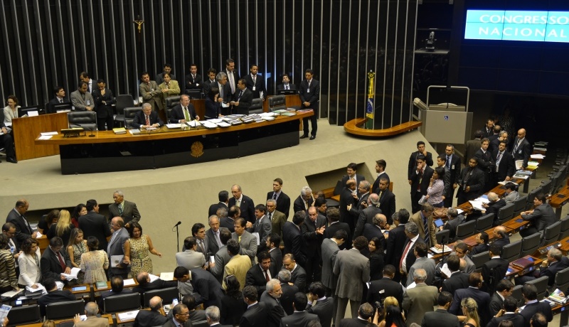 BARRADOS NO BAILE: Acesso à Câmara será restrito durante semana de votação do impeachment