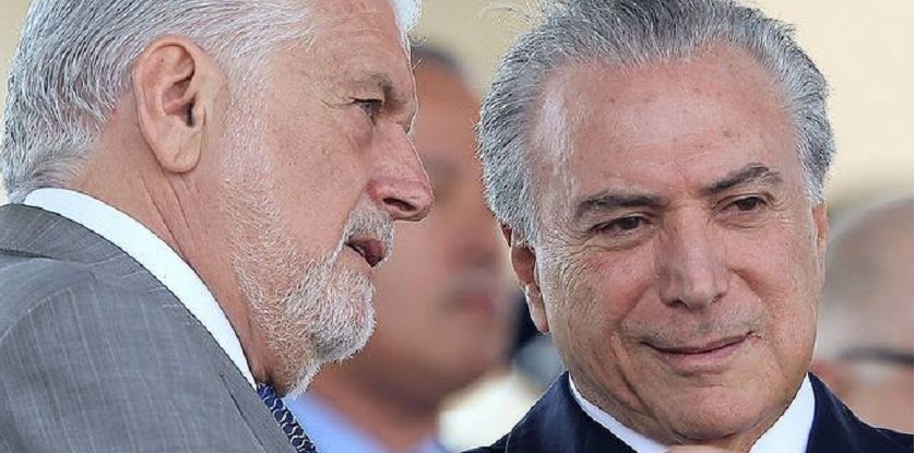 TEMER FORA: Wagner sugere que vice renuncie caso impeachment seja derrotado na Câmara