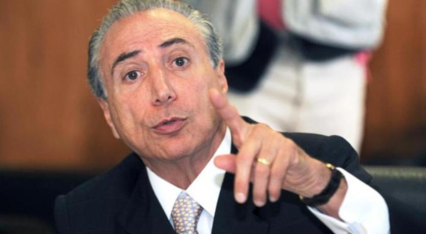 Michel Temer rebate pronunciamento de Dilma e chama de ?mentira rasteira? boatos sobre fim do Bolsa Família