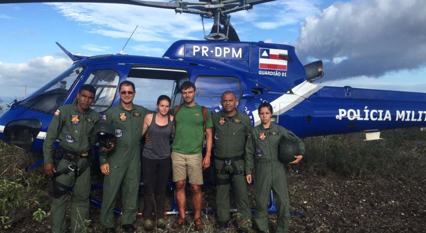 ‘SUSTO’: Graer/PM e bombeiros resgatam casal de americanos perdidos há dois dias em Lençóis