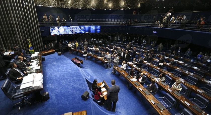 Líderes indicam primeiros nomes da Comissão Especial do Impeachment