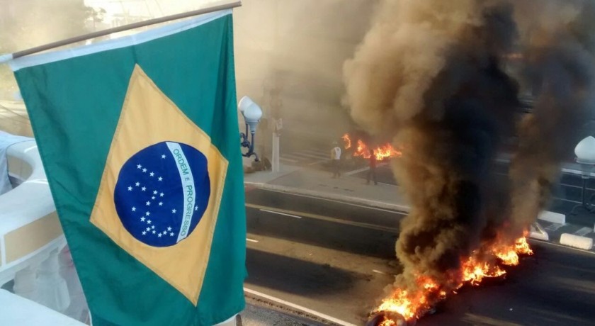 CONTRA O IMPEACHMENT: Além da Bahia, manifestantes fazem protestos em 6 Estados e no DF