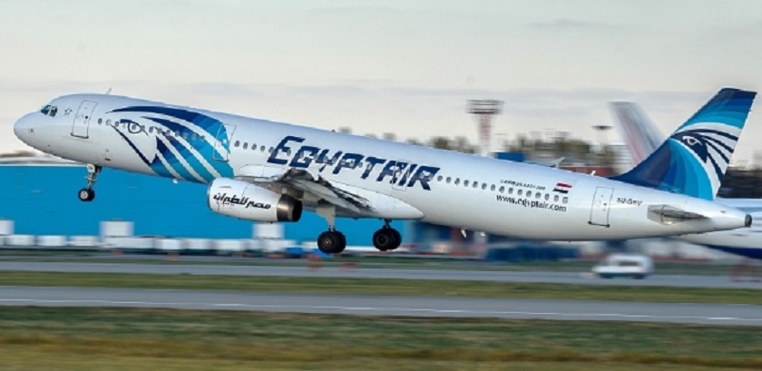 SEM CONTATO: Avião da Egyptair com 66 pessoas a bordo desaparece entre Paris e Cairo