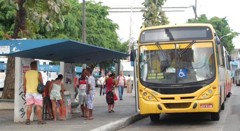 RODOVIÁRIOS DE SALVADOR: Nova reunião termina sem acordo e sindicato não descarta &#8220;mobilizações&#8221;