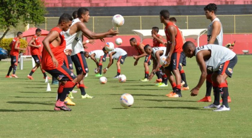 BRASILEIRO SUB-20: Vitória enfrenta Atlético-PR logo mais às 17h, no Barradão